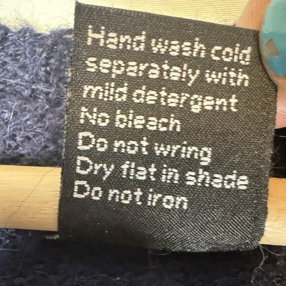 Novica ALPACA Blend Sweater Mens SIZE LARGE Blue Cozy Classic Crewneck Top Peru - Picture 6 of 7